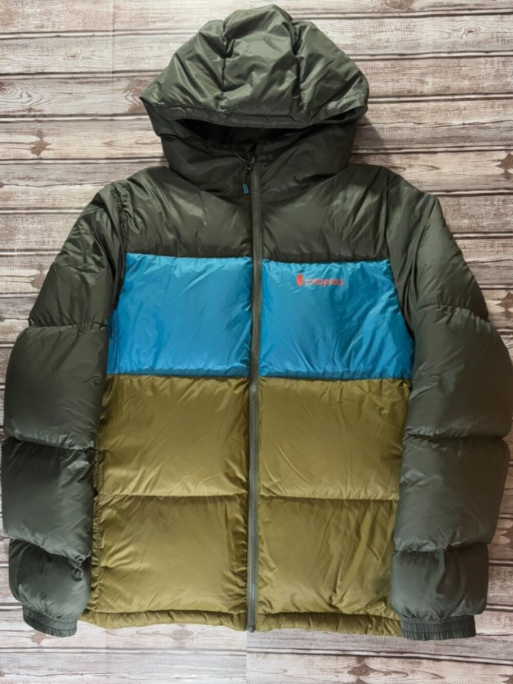 Cotopaxi Solazo Down Puffer Jacket Size Medium Multi Color Full Zip
